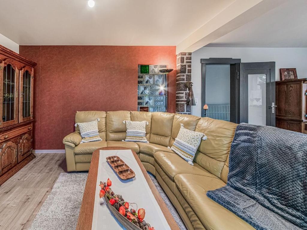 Atmospheric Holiday Home In B Llingen With Infrared Sauna Büllingen Dış mekan fotoğraf